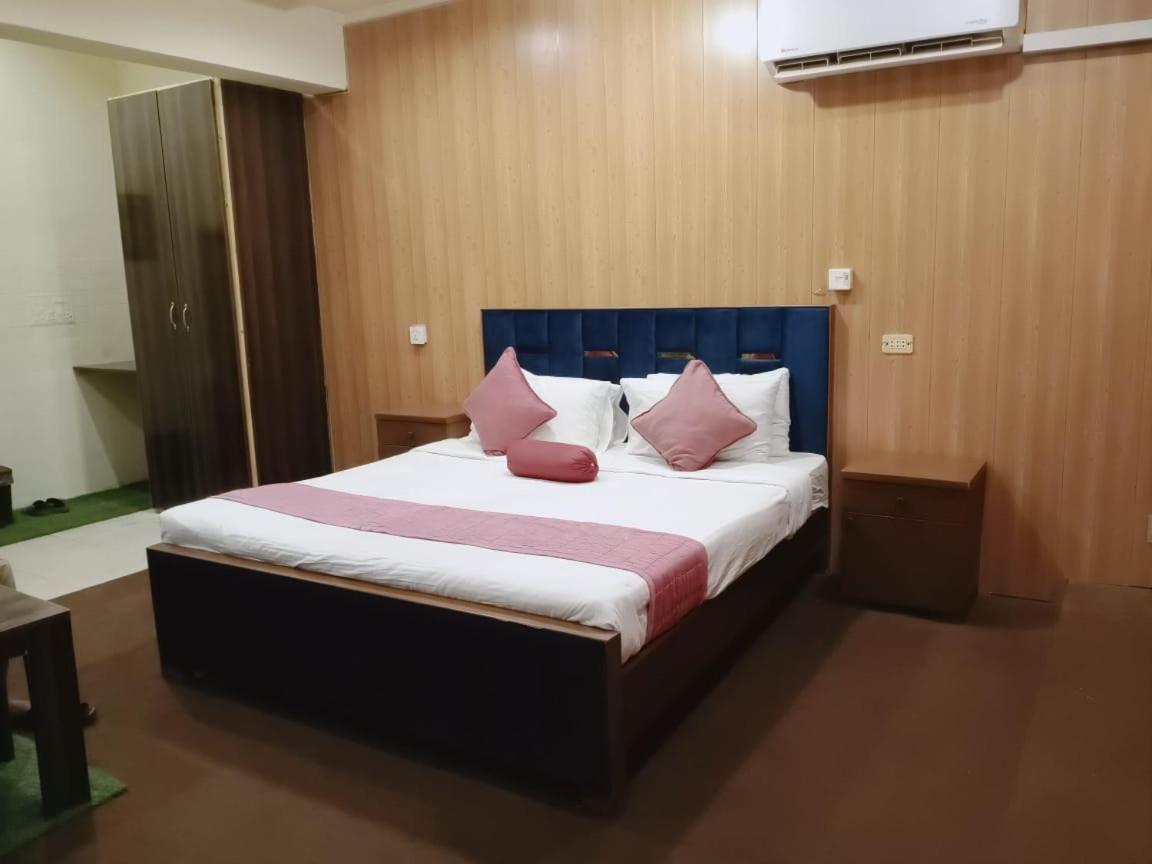 Westin Suites ลาฮอร์ ห้อง รูปภาพ
